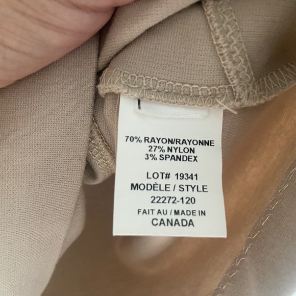 Laura khaki coloured straight skirt - Picture 4 of 5